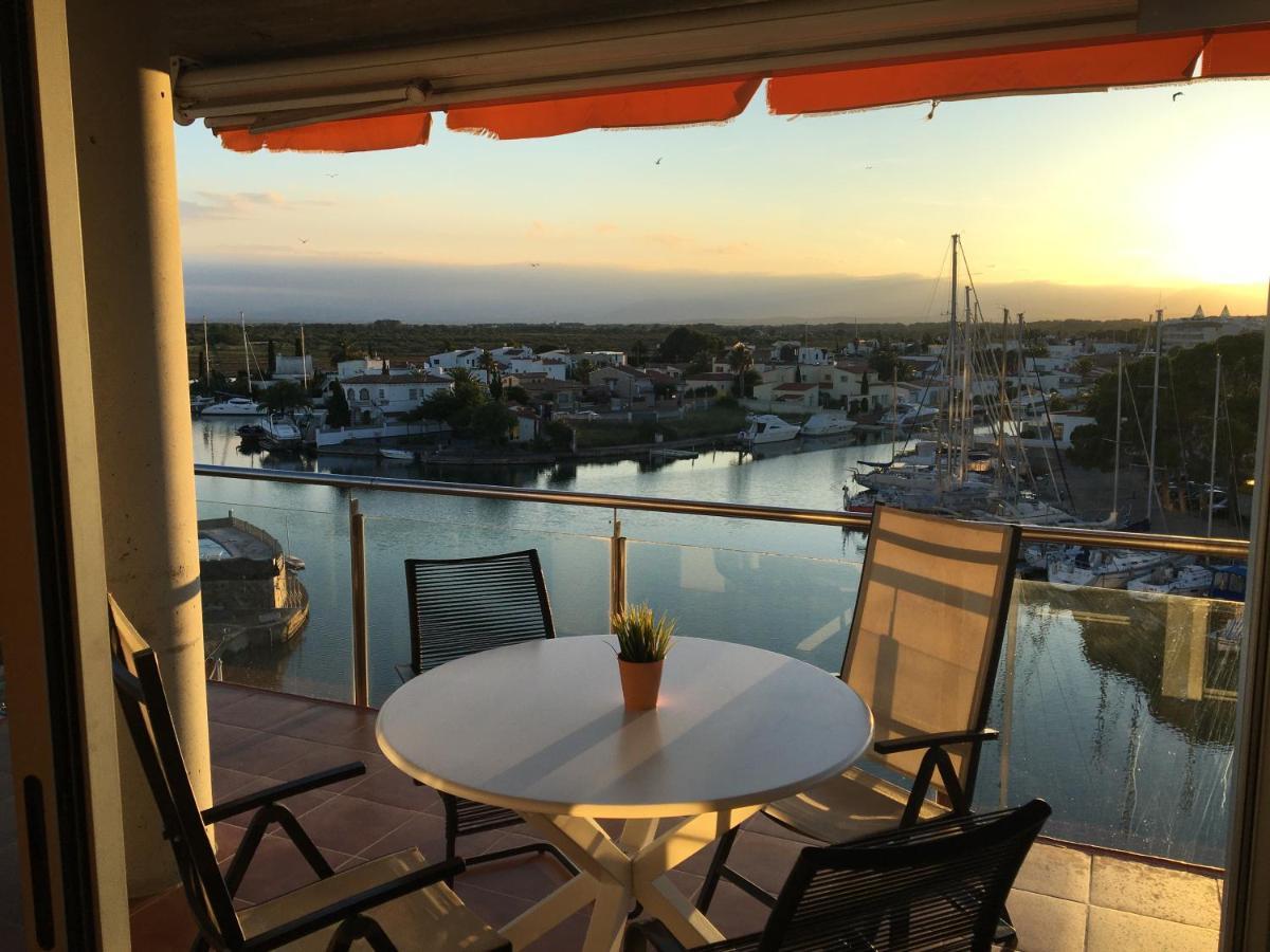 Vue Panoramique Sur La Mediterrannee, Appartement Sur Canal & Proche Plage Roses Exterior foto