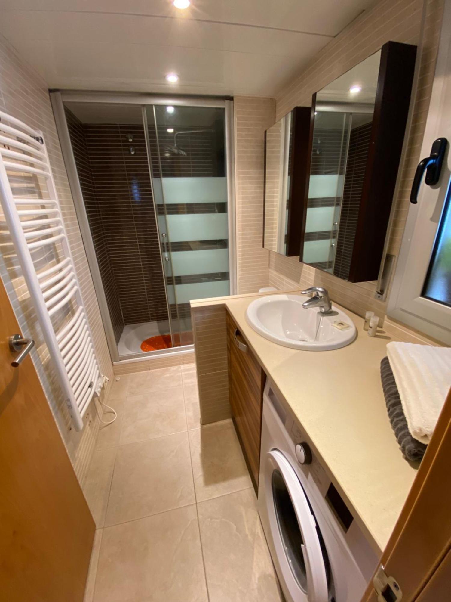 Vue Panoramique Sur La Mediterrannee, Appartement Sur Canal & Proche Plage Roses Exterior foto