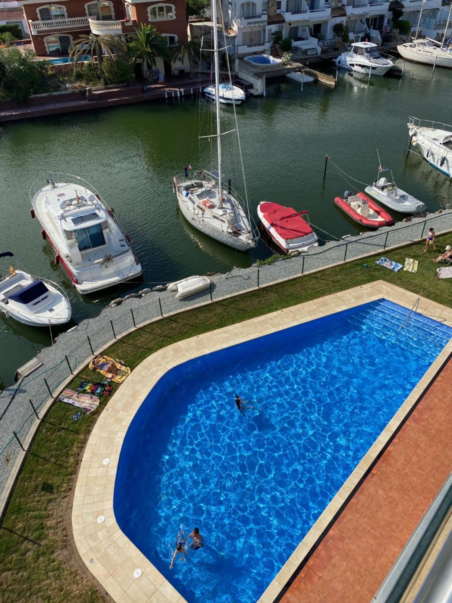 Vue Panoramique Sur La Mediterrannee, Appartement Sur Canal & Proche Plage Roses Exterior foto