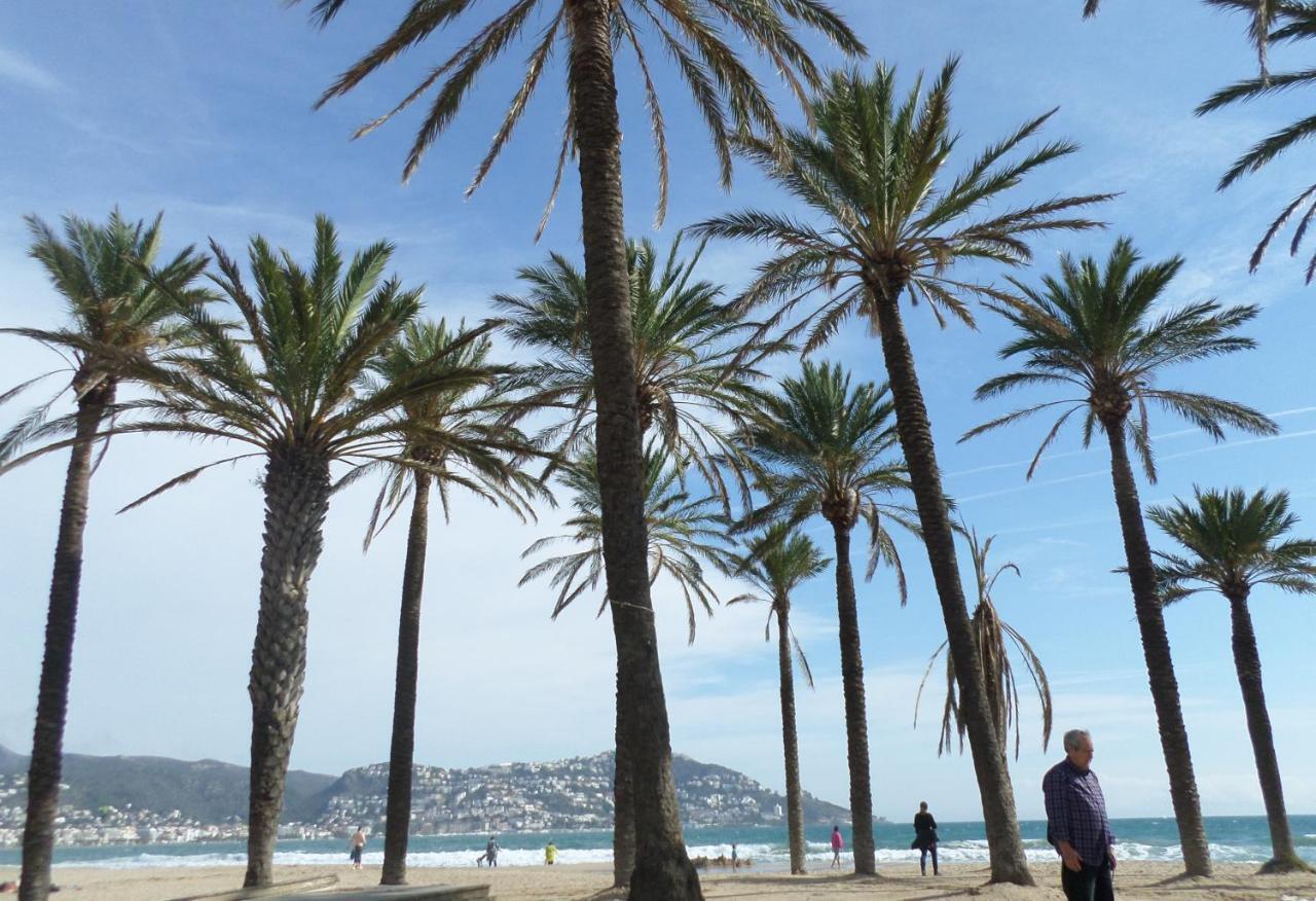 Vue Panoramique Sur La Mediterrannee, Appartement Sur Canal & Proche Plage Roses Exterior foto